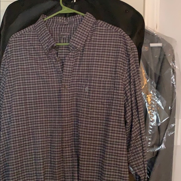 Eddie Bauer relaxed fit casual button down - Picture 2 of 2